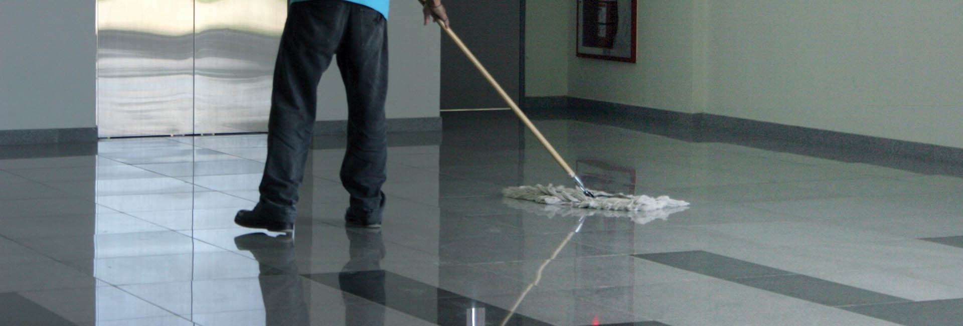 Best Commercial Floor Cleaning Services in Los Angeles, CA